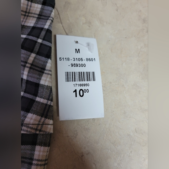 🛒🛍️💥NWT women V& X stretchy  material school girl skirt medium - Picture 2 of 5